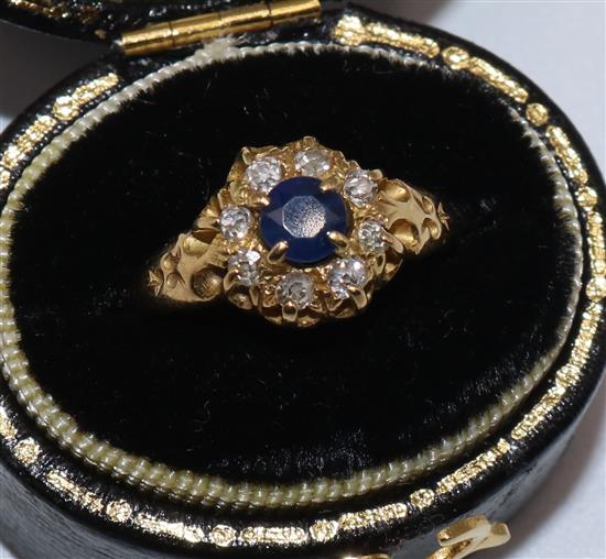 Gold, sapphire and diamond cluster ring